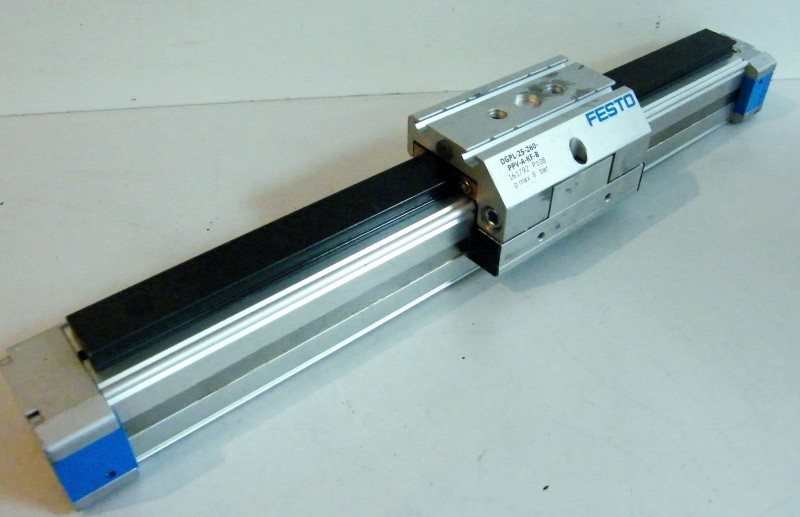 Festo Lineareinheit 161792 P108, DGPL-25-260-PPV-A-KF-B -used-